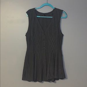 Gray cotton vest with knitted detail